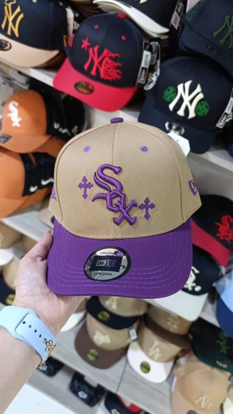 Gorra beige y morada bordado Sox Chicago White Sox