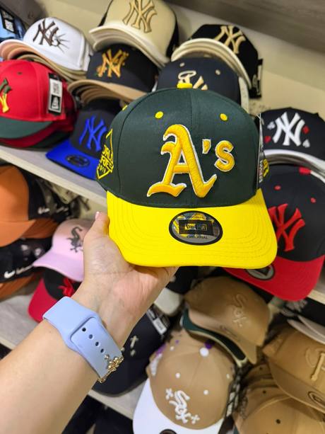 Gorra verde y amarilla bordado A's Athletics