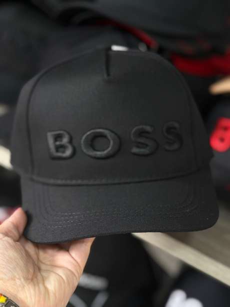 Gorra negra bordado Lacoste cocodrilo blanco