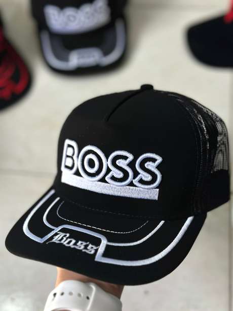 Gorra negra bordado BOSS blanco doble línea